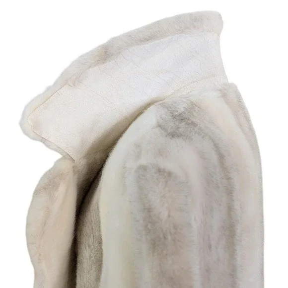 Vintage Faux Fur Long Coat Cream Gray Striped Oversized M/L Mob Wife Maximalist - Picture 9 of 13